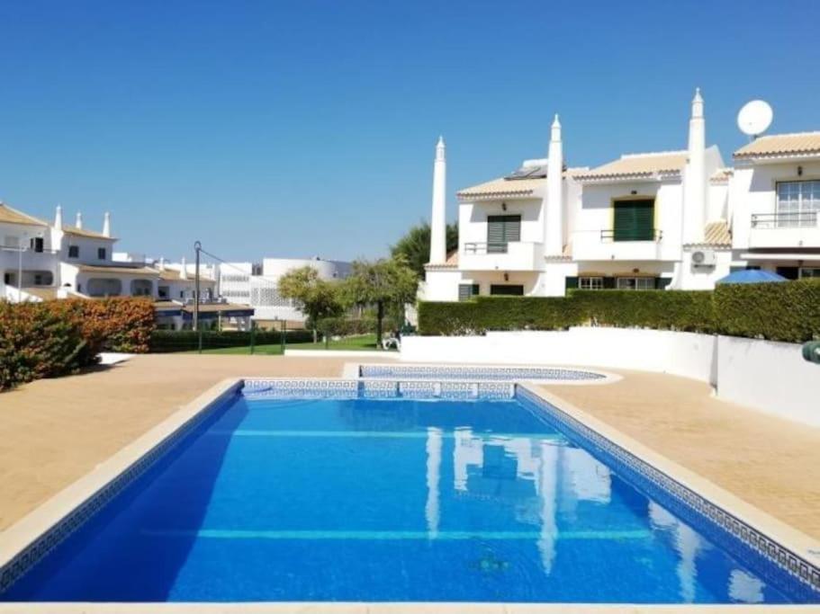 Joia Da Gale House - Pool And Garden & Bbq & Gale Villa *